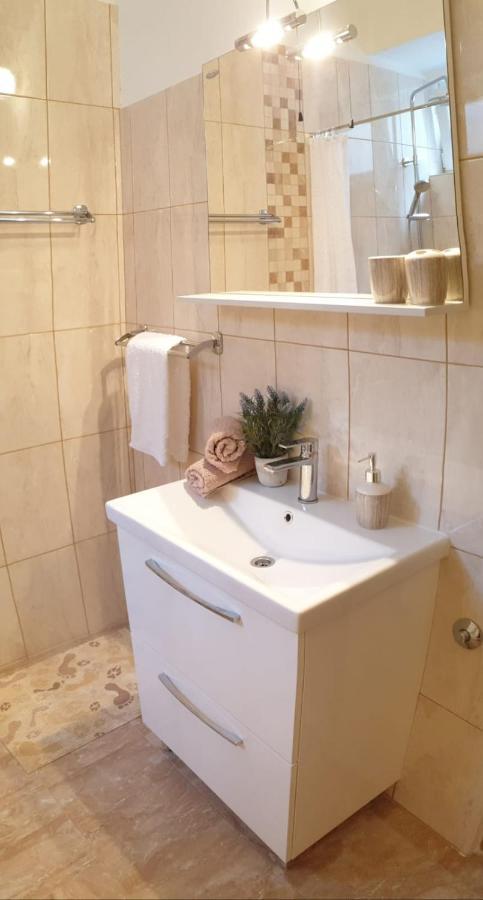 Marija Magdalena Apartment Split Bagian luar foto